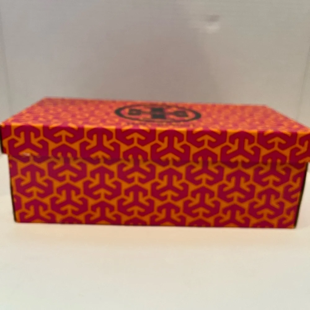 Tory Burch empty shoe box from Reva shoes size 8. Listing is for empty box only